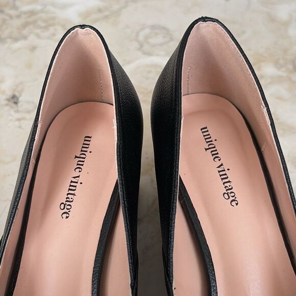 Unique Vintage Black Daisy Pumps - Picture 11 of 15